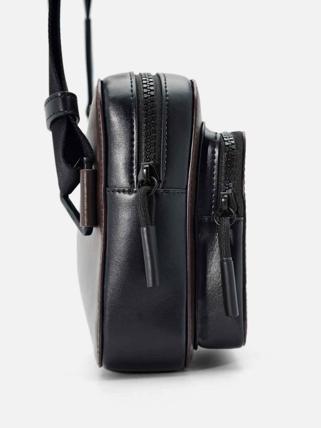 ★PEDRO★Flynn Casual Sling Bag ショルダーバック/送料込 2020-L6-PM2-26320101-14-1.jpg?
