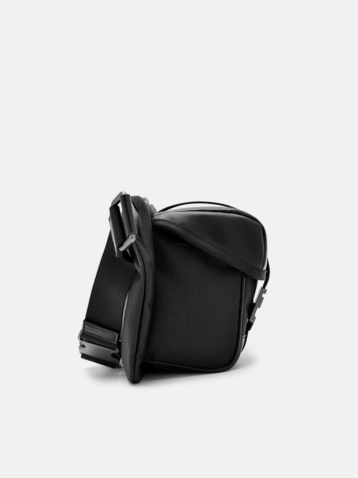 Hamilton Sling Pouch – PEDRO
