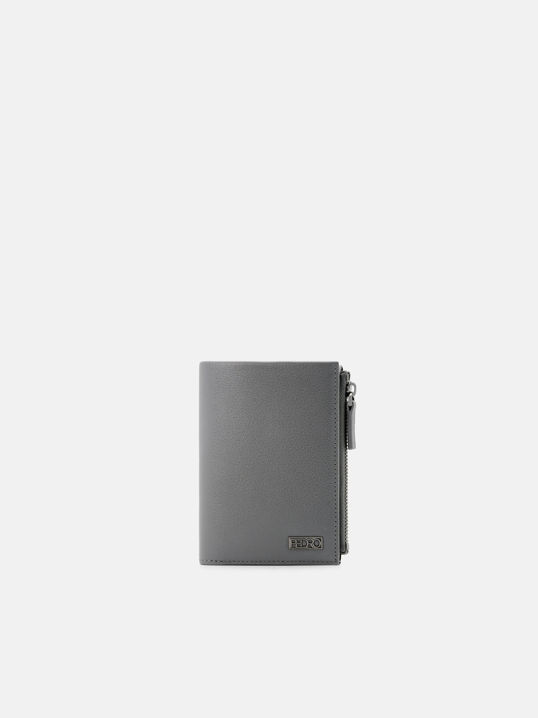 MUST HAVES – PEDRO