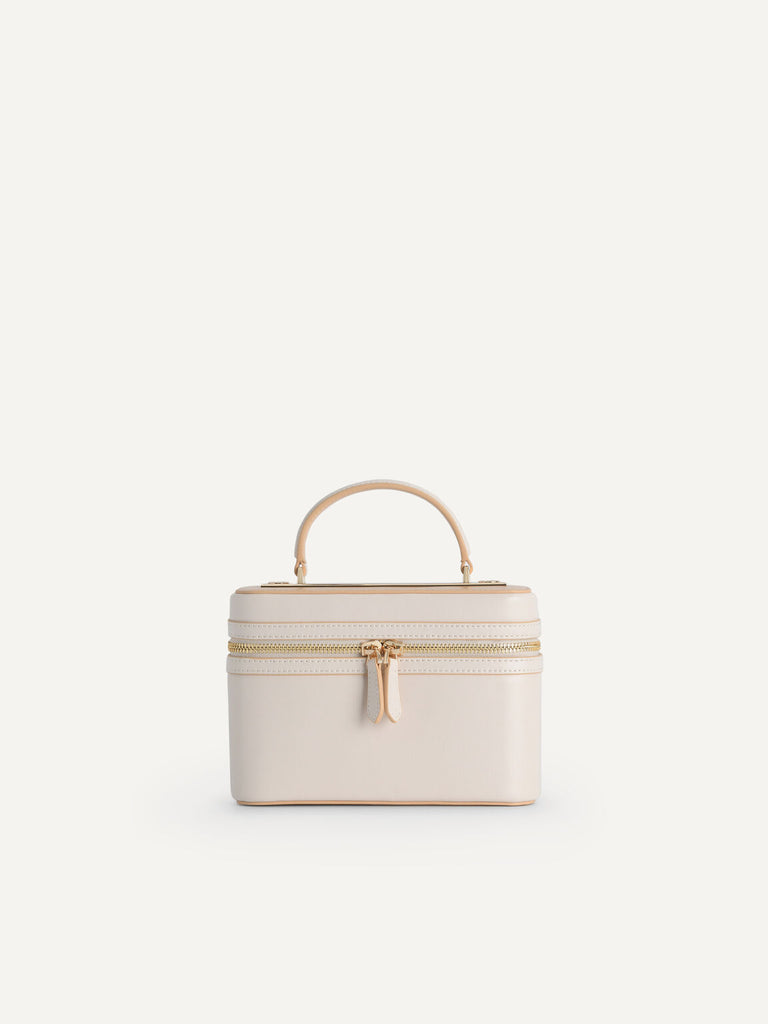 Trendy_Bee - Last 2 days ‼️ PEDRO Boxy Shoulder Bag with Knotted